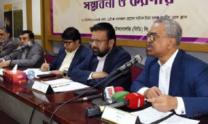 বাণিজ্য নিষেধাজ্ঞা দেয়ার নৈতিক অধিকার যুক্তরাষ্ট্রের নেই